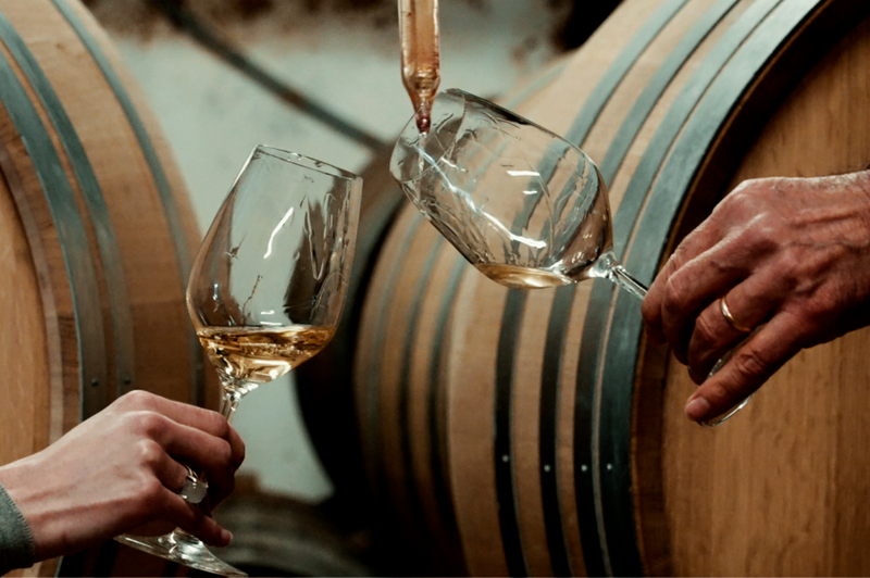 Verres de vin blanc Les Affiches et Michel Gassier